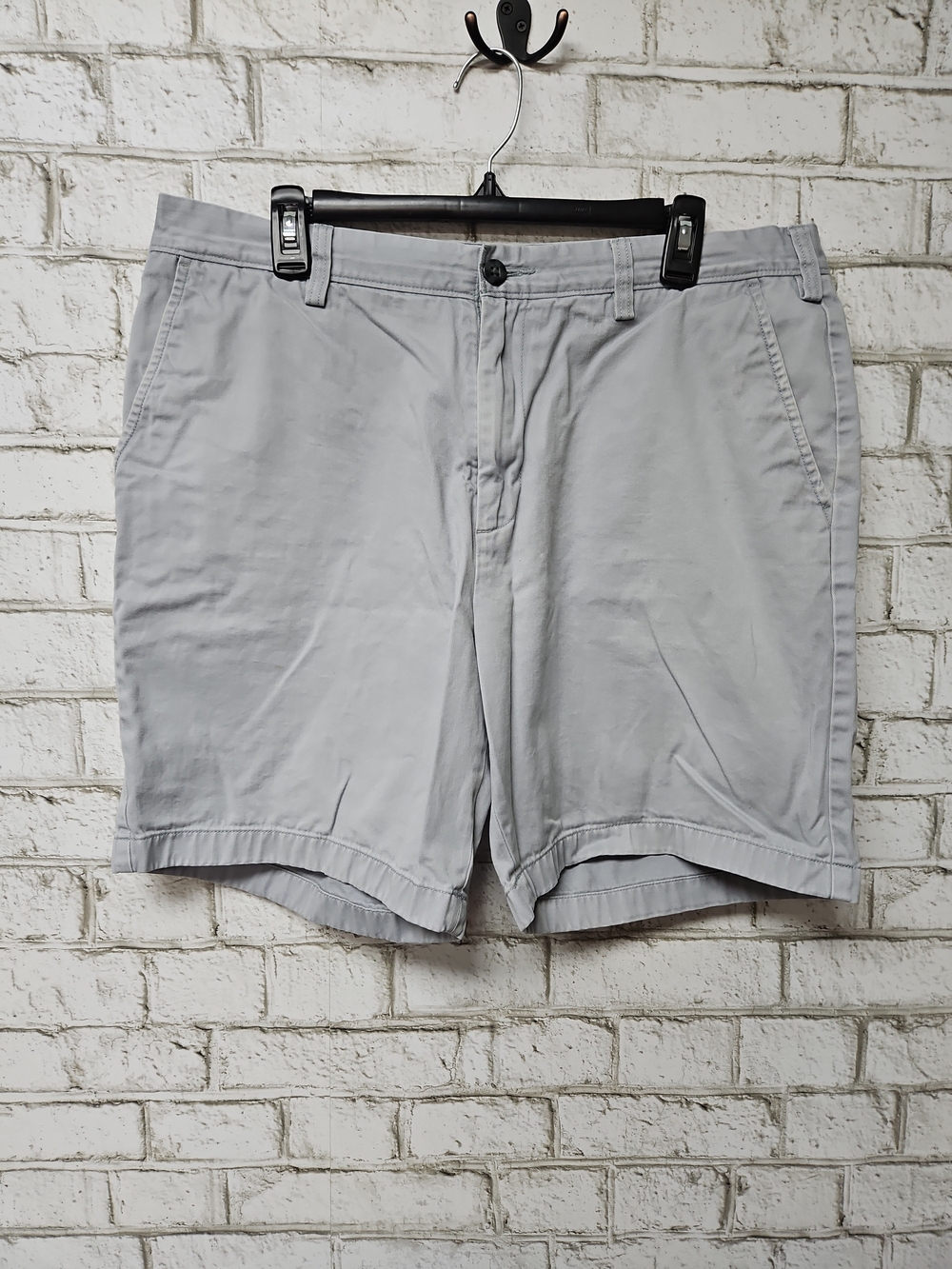 Nautica Men's Gray Classic Fit Deck Shorts Flat Front Size 36